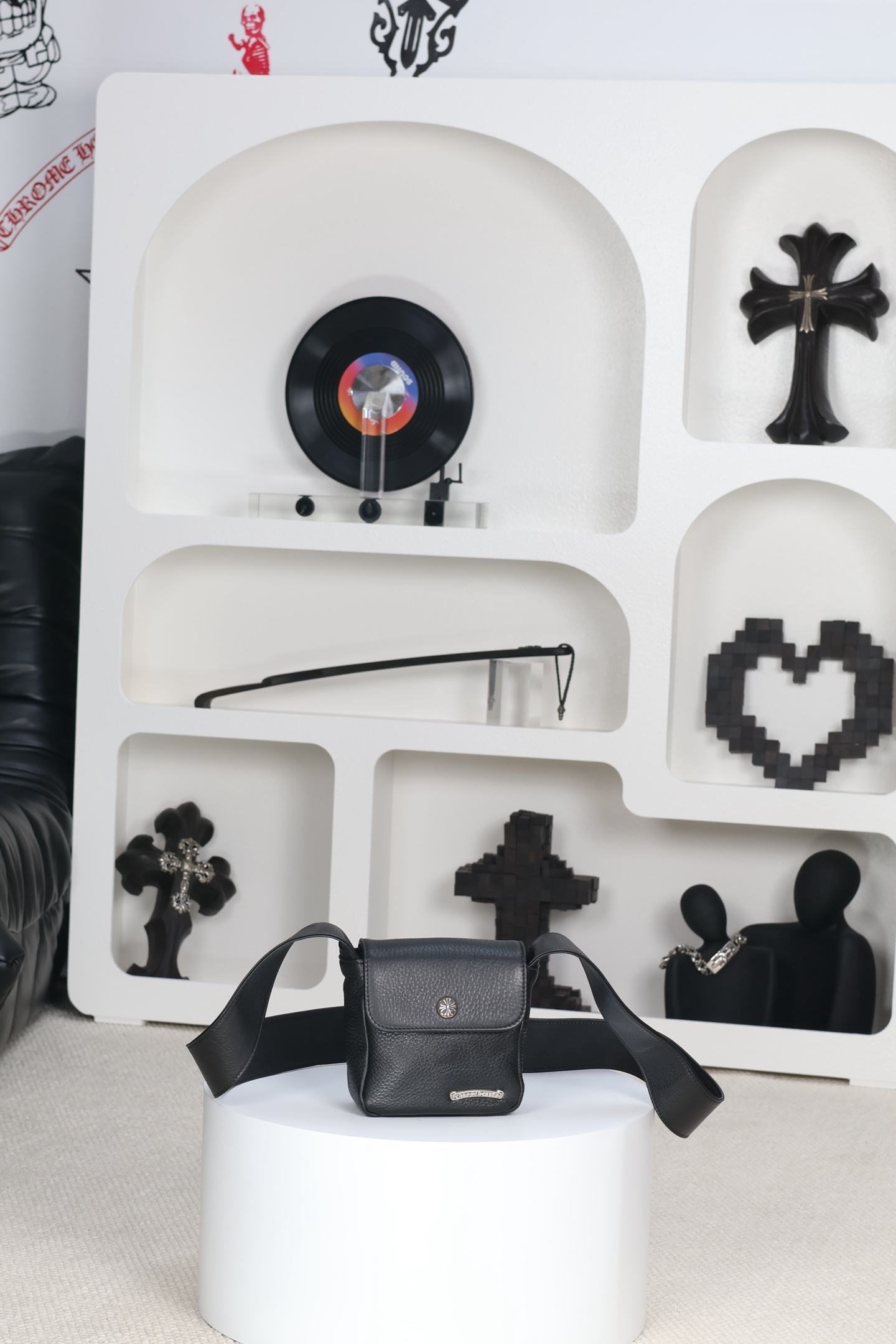 CH｜Hot Pot Crossbody Bag