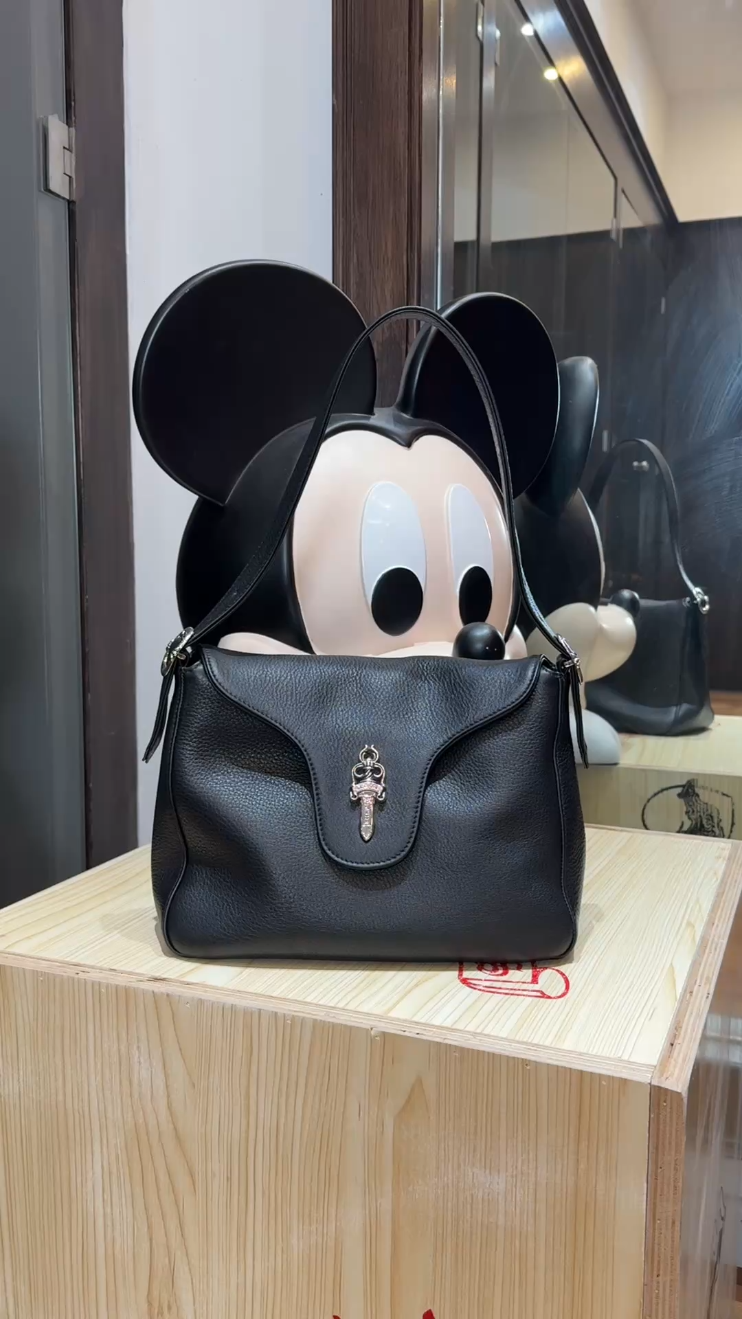 CH｜Sword Style 𝖥𝗅𝖺𝗉 𝖻𝖺𝗀 Original Chicken Nugget Bag