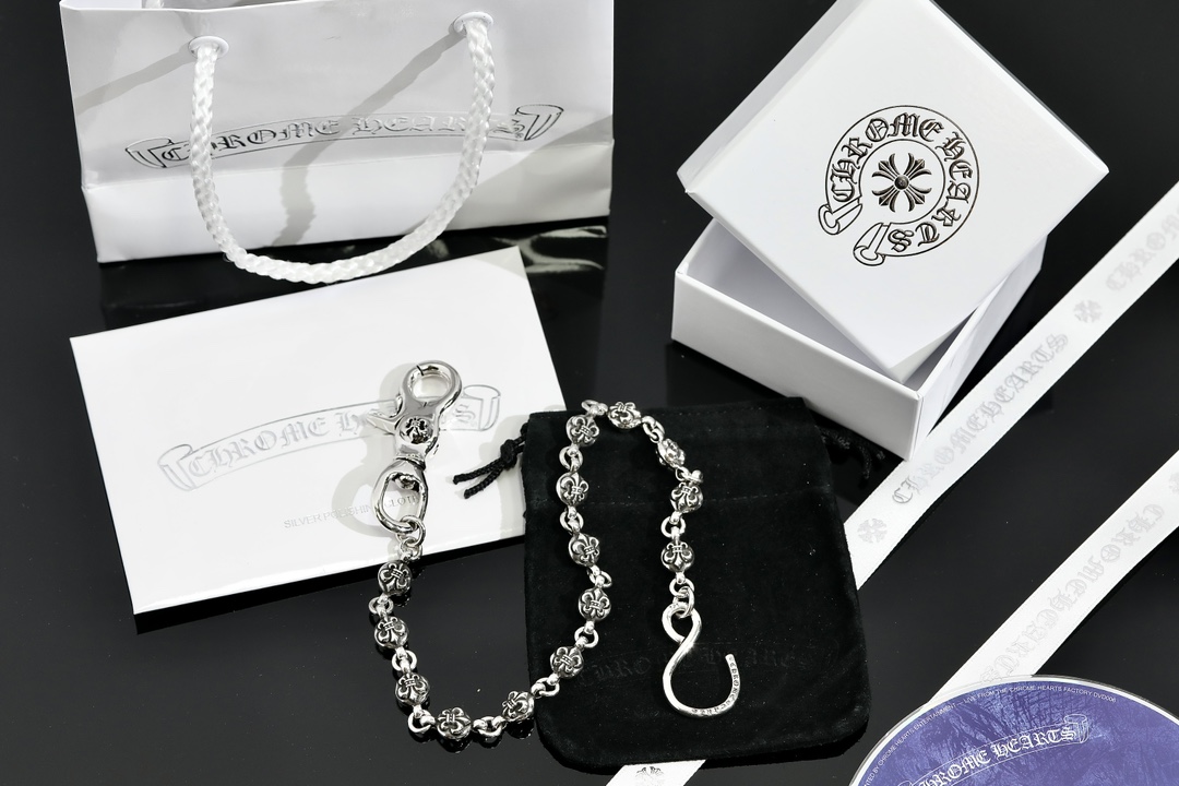 CH | Scout Flower Beaded Hook & S-Clasp, 14 Beads