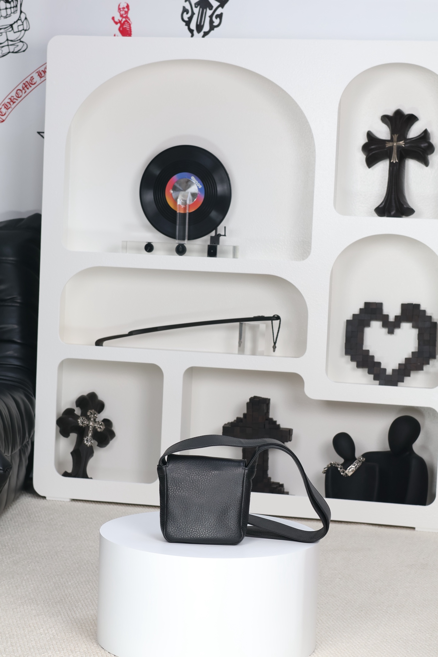 CH｜Hot Pot Crossbody Bag