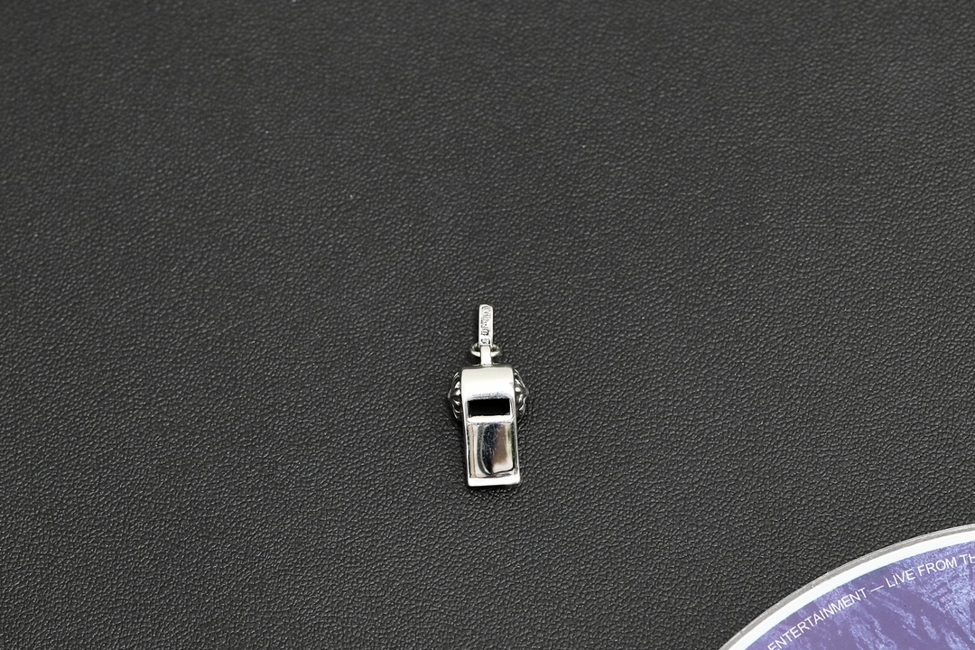 CHmini Cross Whistle Pendant [Weight approx. 2.8g]