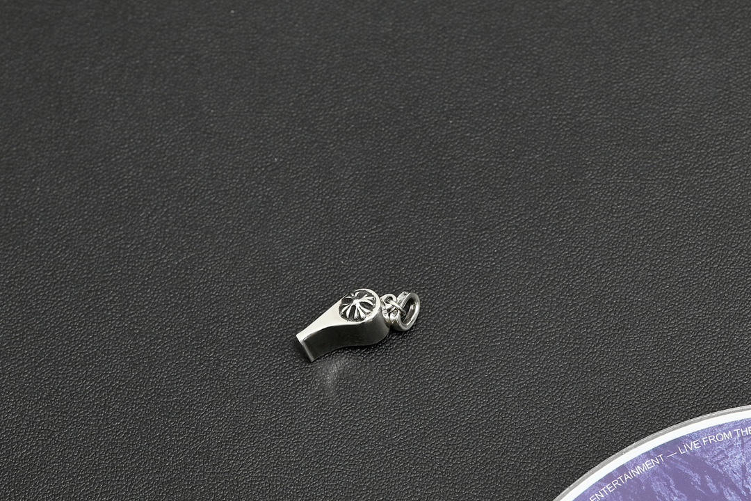 CHmini Cross Whistle Pendant [Weight approx. 2.8g]
