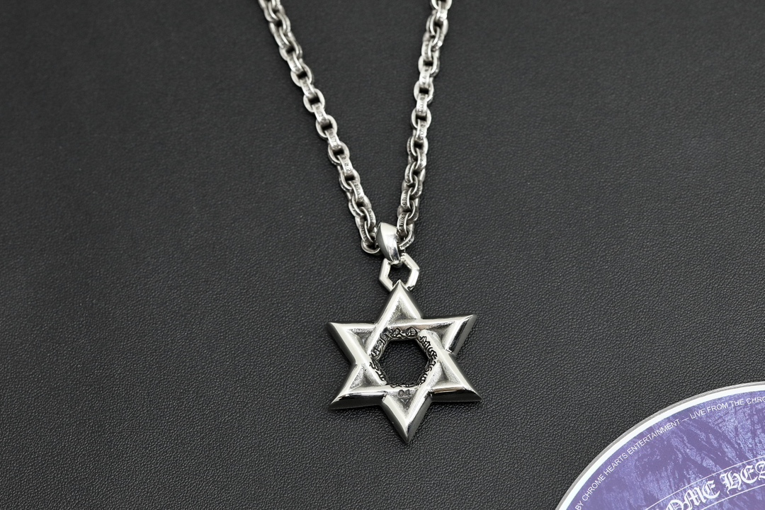 CH Large Hexagram Pendant [Weight approx. 31.6g]