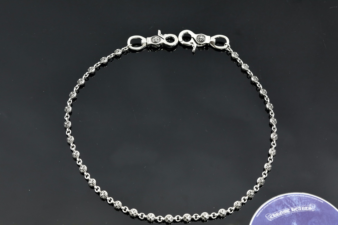 CH｜Double Hook Clasp Cross Bead 31 Beads