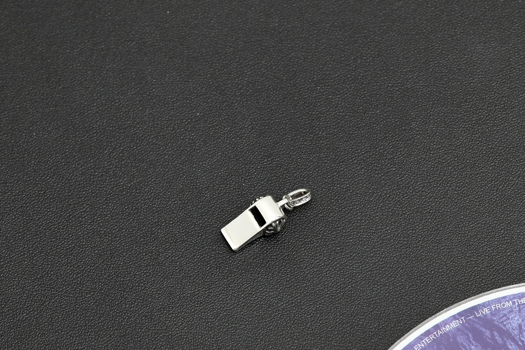 CHmini Cross Whistle Pendant [Weight approx. 2.8g]