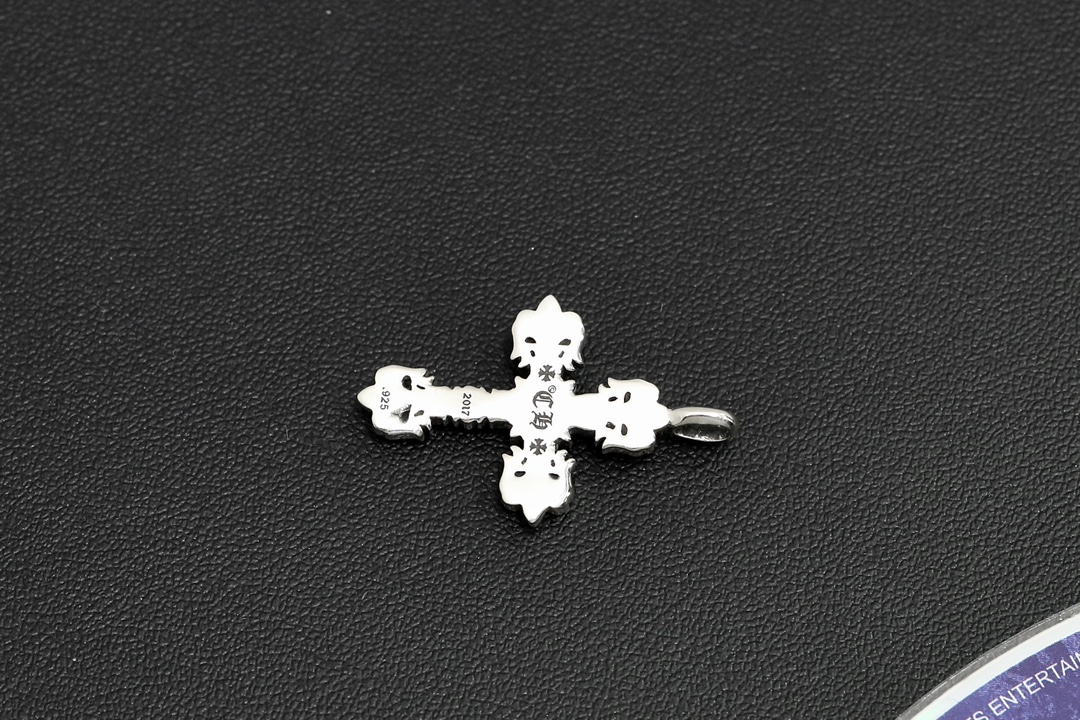 CH mini cross flower pendant [Weight approx. 4.6g]