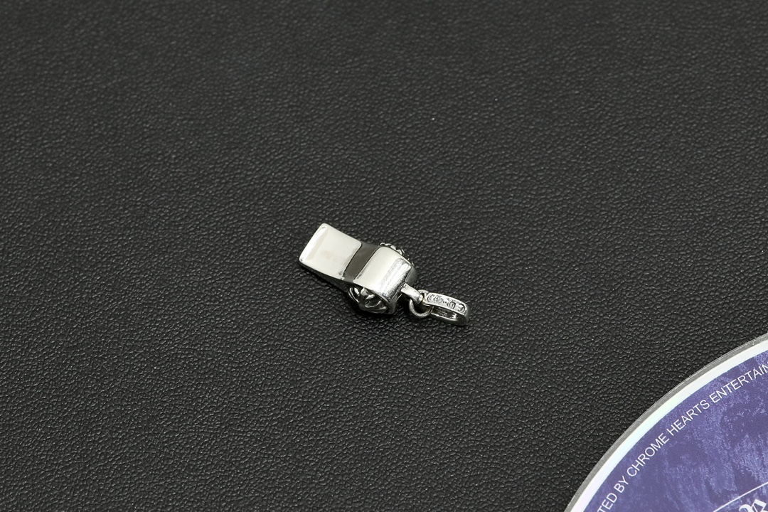 CHmini Cross Whistle Pendant [Weight approx. 2.8g]