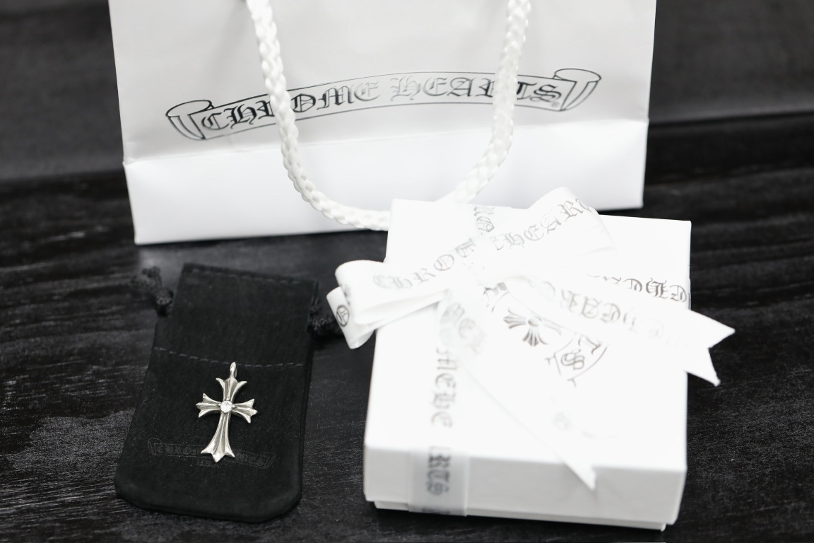 CH Diamond Cross Pendant [925 Sterling Silver, Handcrafted]