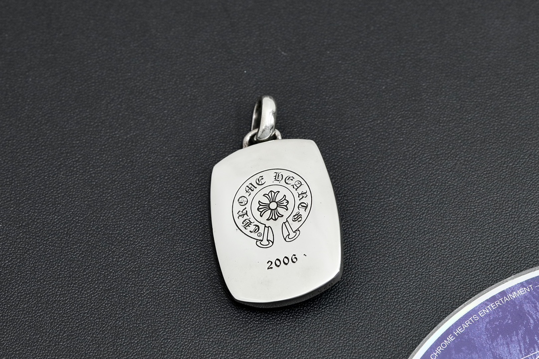 CH Keeper Pendant [Weight approx. 43.2g]