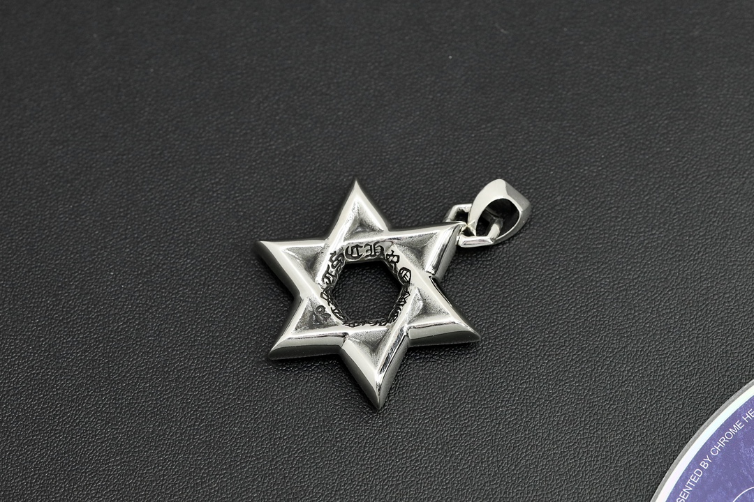 CH Large Hexagram Pendant [Weight approx. 31.6g]
