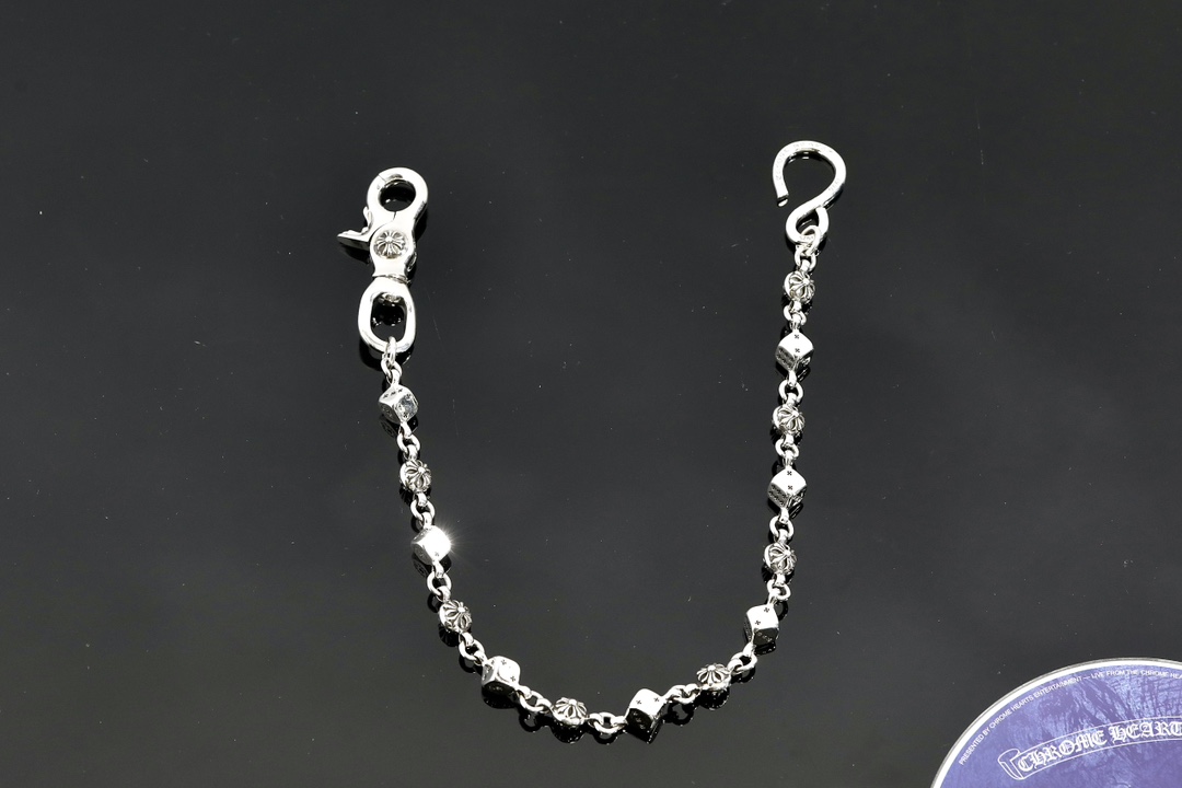 CH｜Dice + Cross Bead Chain Hook + S Clasp