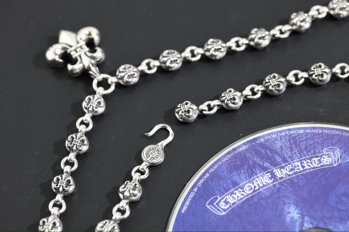 CH▫️Scout Flower Fixed Bead Necklace (Total Length 57cm)