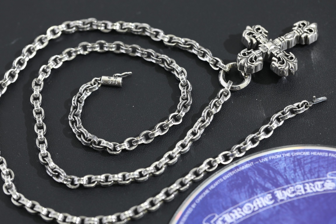 CH Cross Flower Fixed Thick Ring Necklace (66cm)