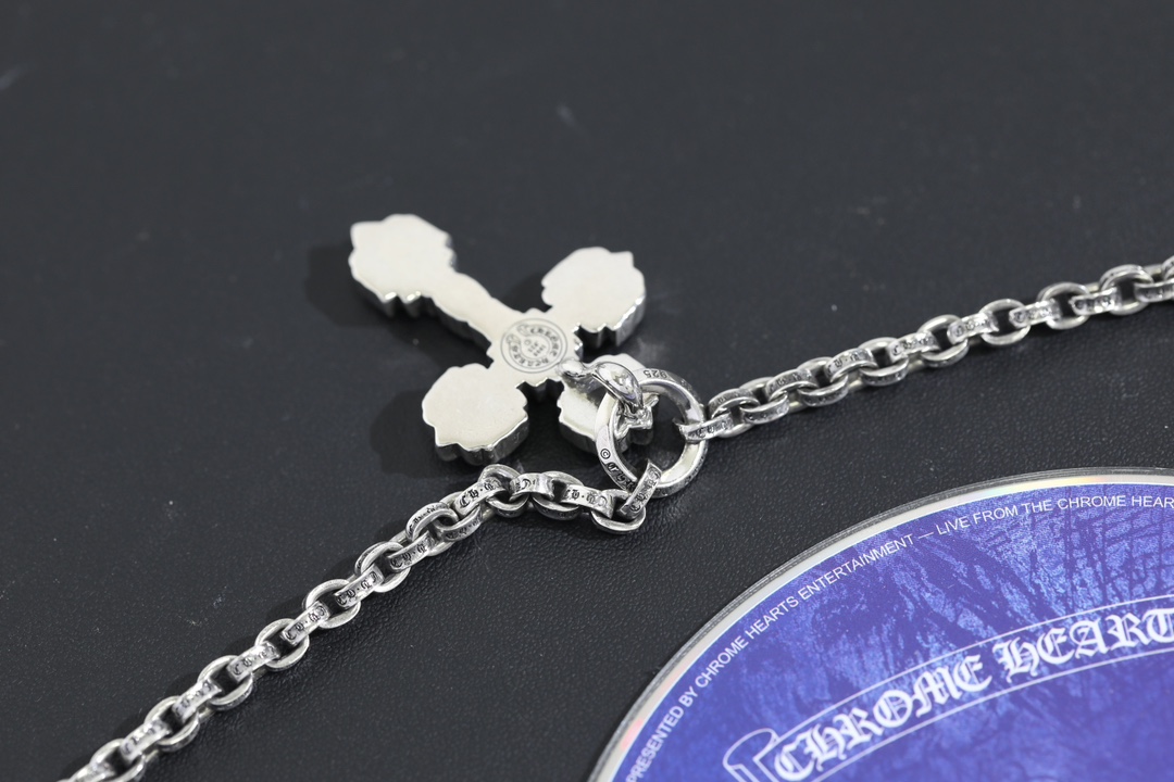CH Cross Flower Fixed Thick Ring Necklace (66cm)