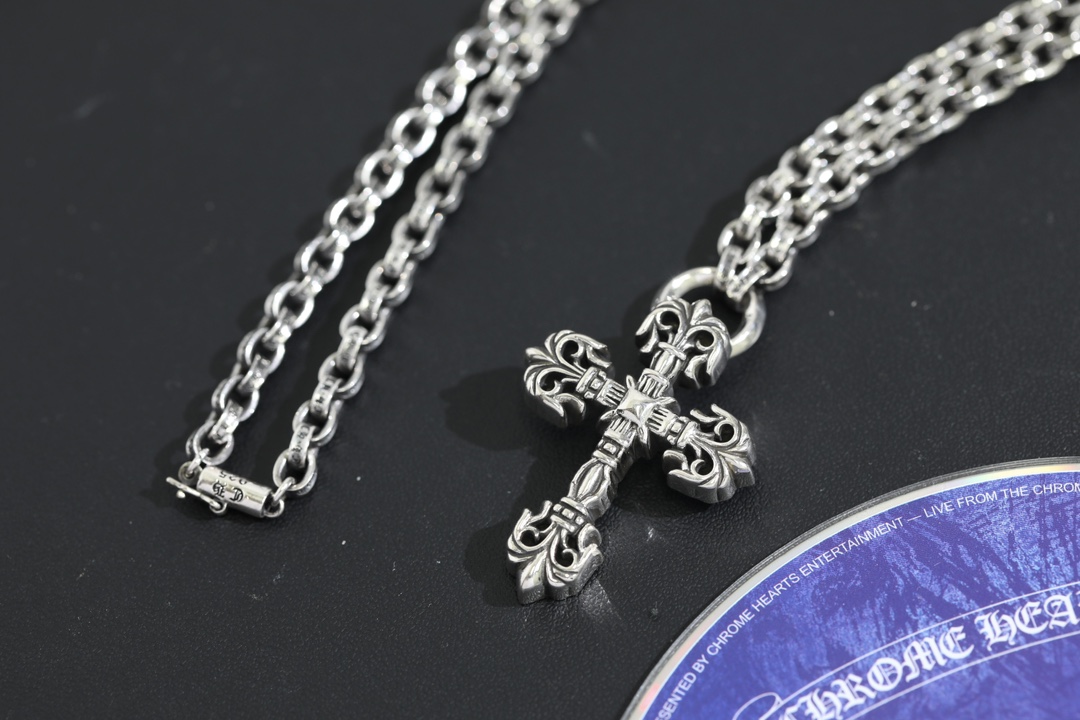 CH Cross Flower Fixed Thick Ring Necklace (66cm)