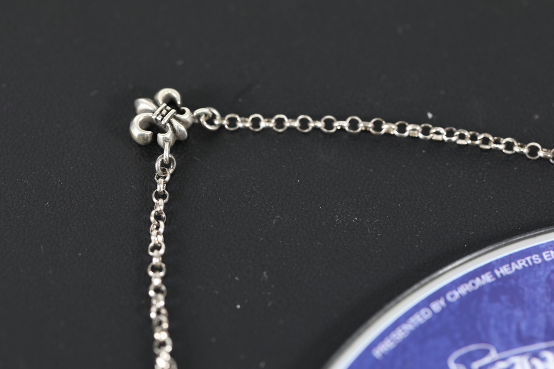 CH ▪️Scout Flower Collarbone Necklace (40cm)