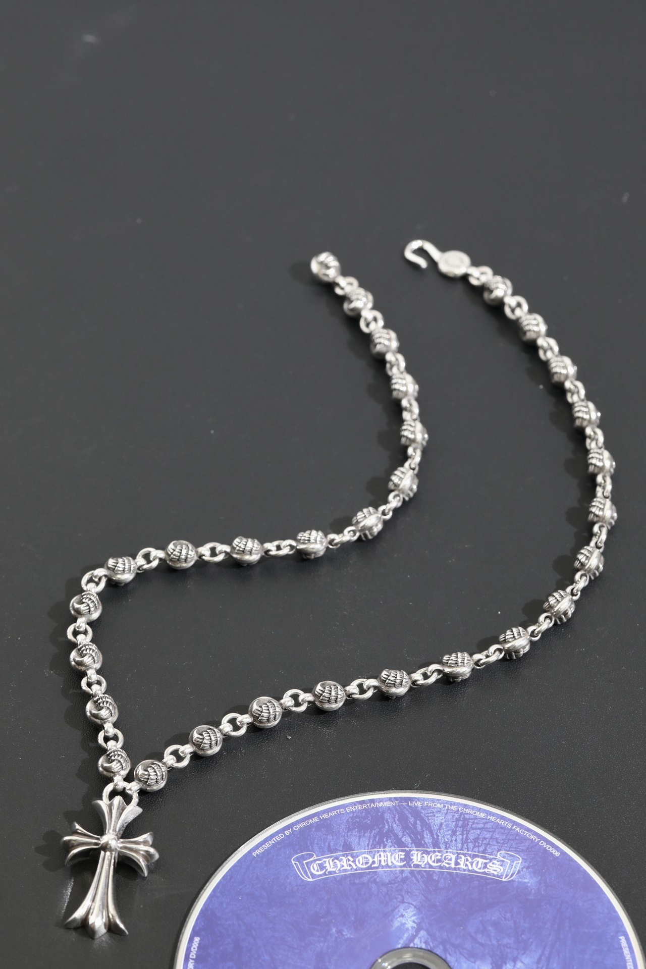 CH Cross-Fixed Eagle Claw Bead Necklace (56cm)