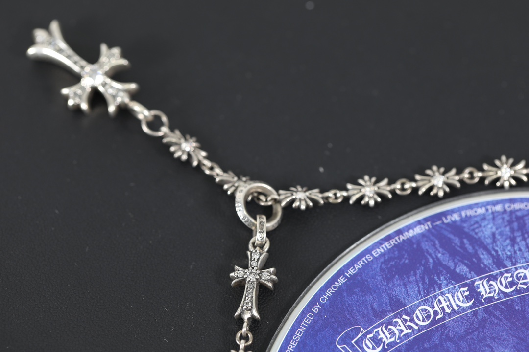 CH One-sided diamond angel necklace (total length 70cm)