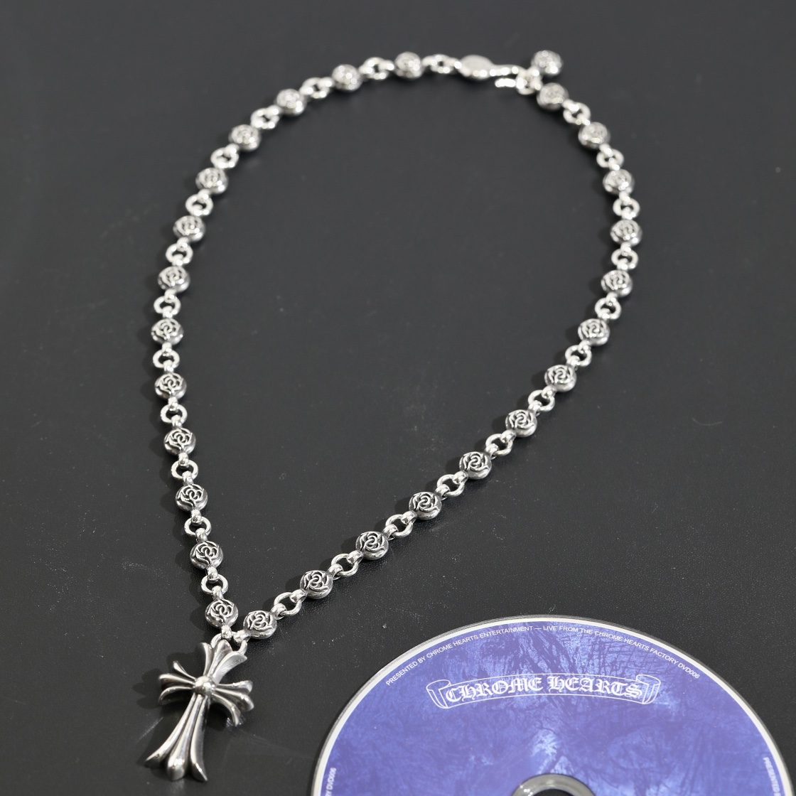 CH Cross-shaped Flower Bud Bead Necklace (53.5cm)