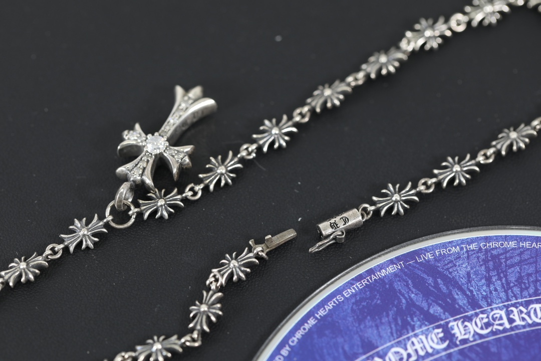 CH cross pendant with diamonds + small cross necklace [Total length 48cm]