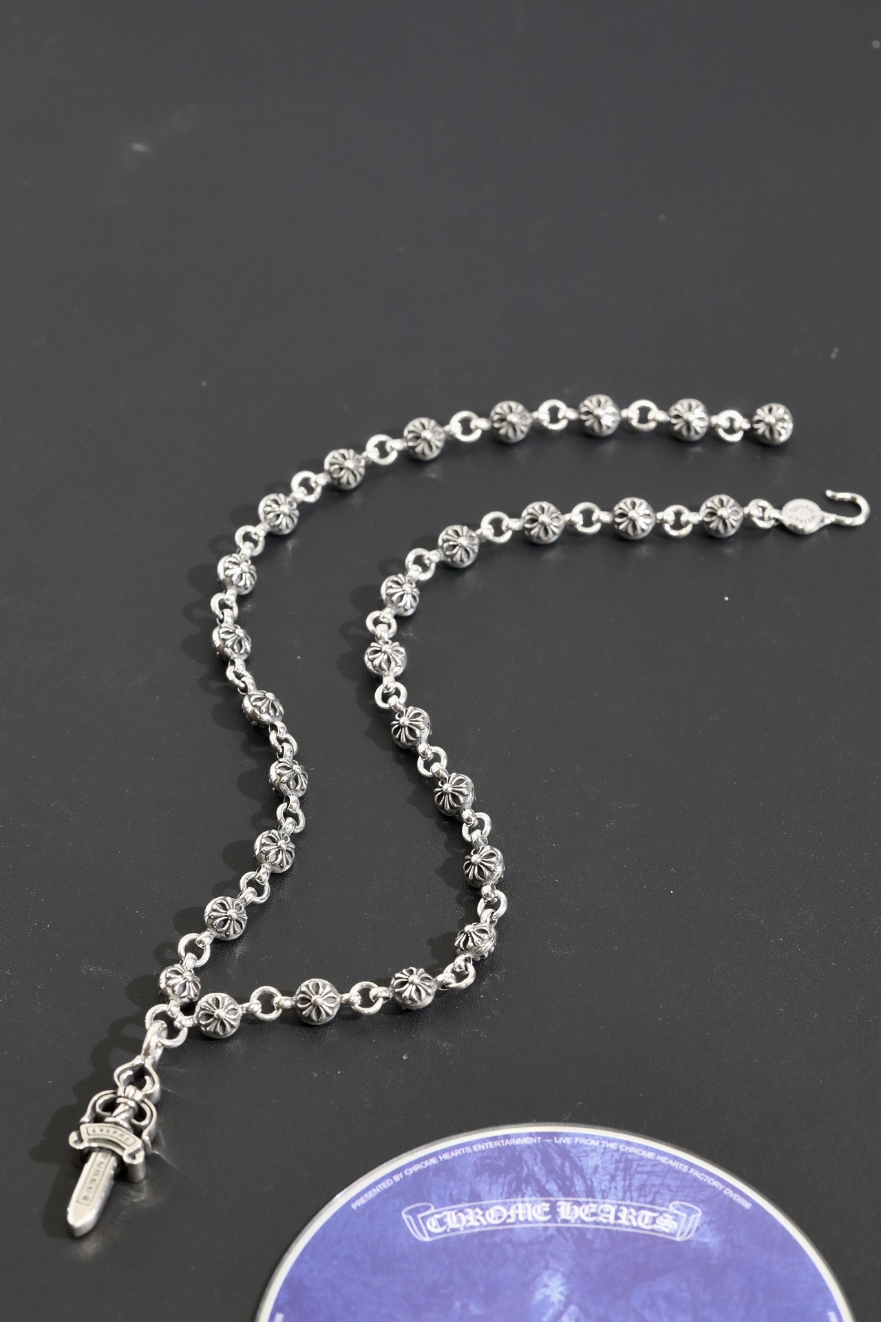 CH｜Dagger-shaped fixed cross bead necklace 【Total length 53cm】