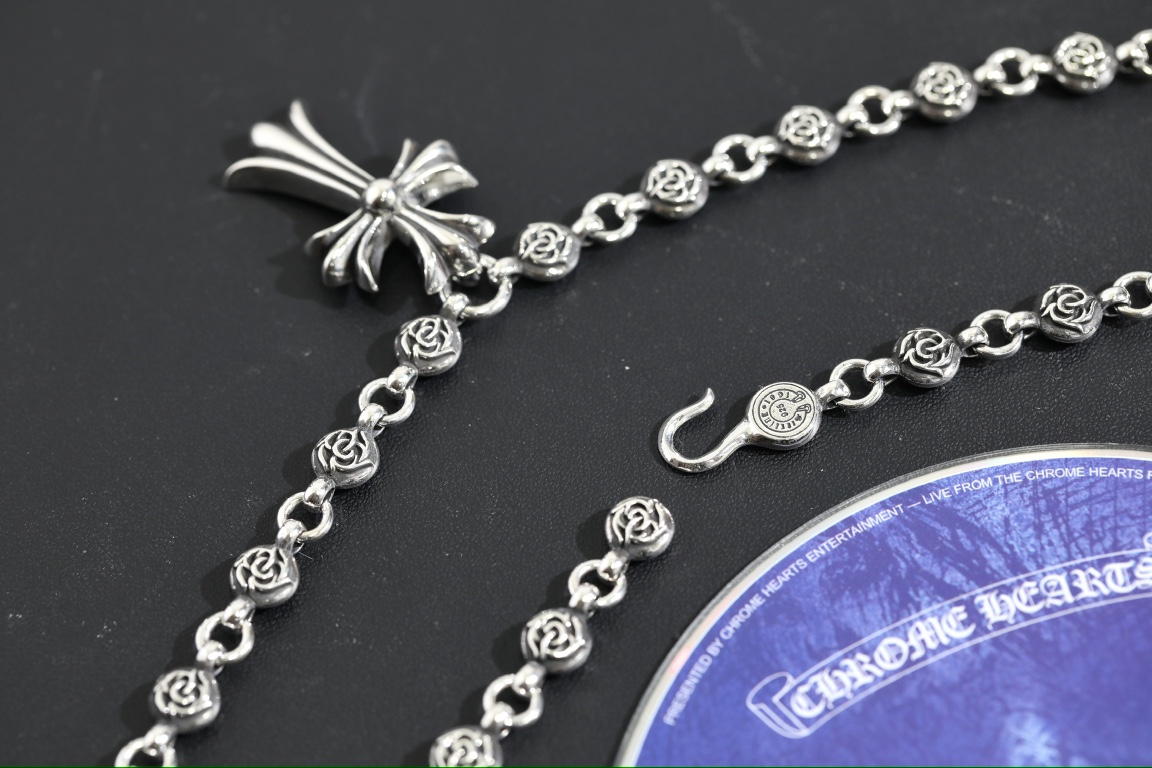 CH Cross-shaped Flower Bud Bead Necklace (53.5cm)