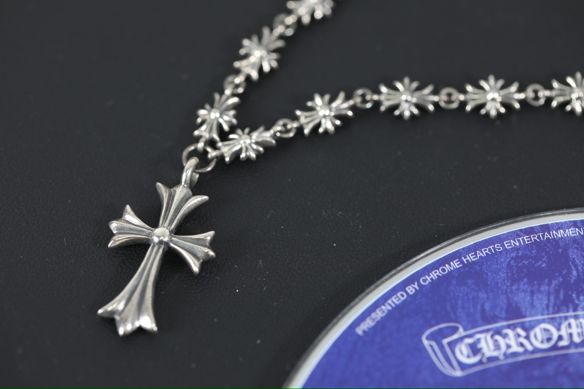 CH Flat Cross Pendant + Small Cross Necklace [Total Length 46cm]