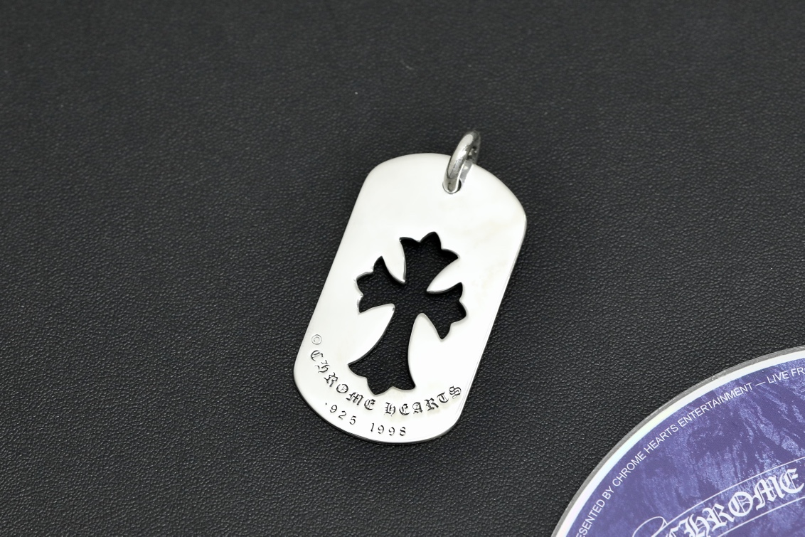 CH Cross-Shaped Air Force Pendant [Weight approx. 16.6g]