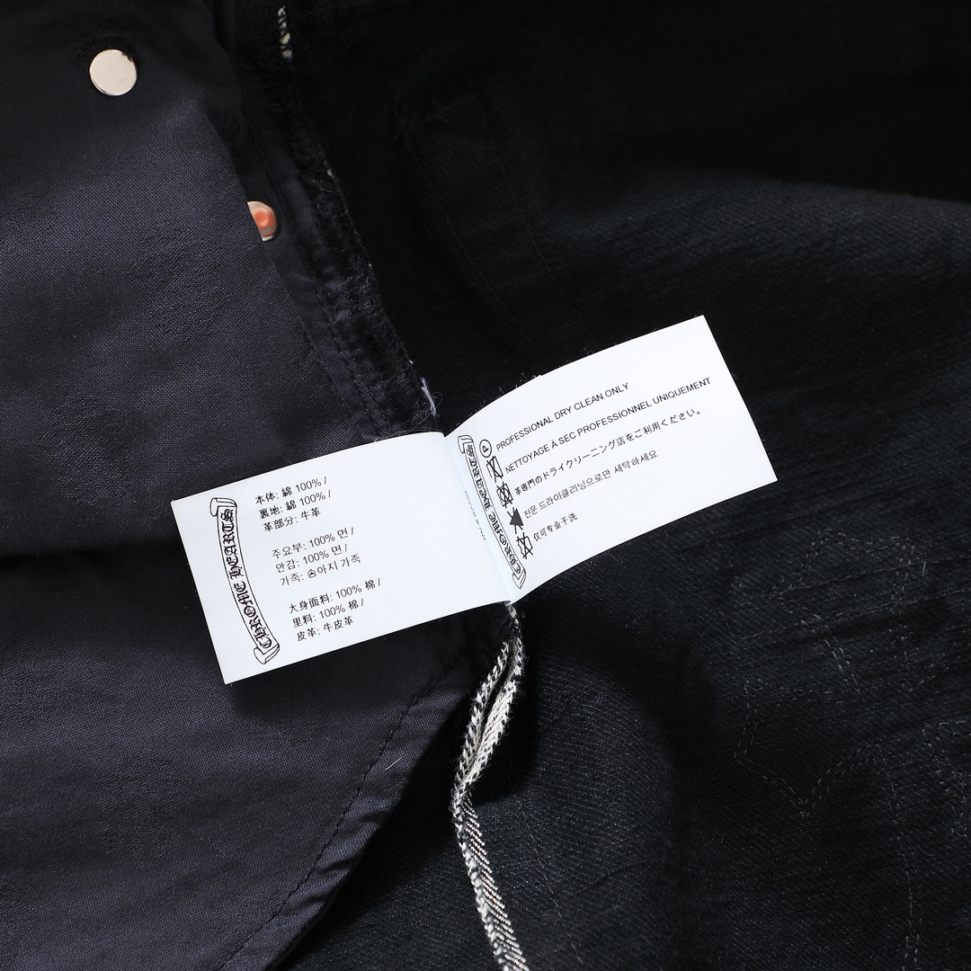 Pink Cross Checkered Flame Pants.