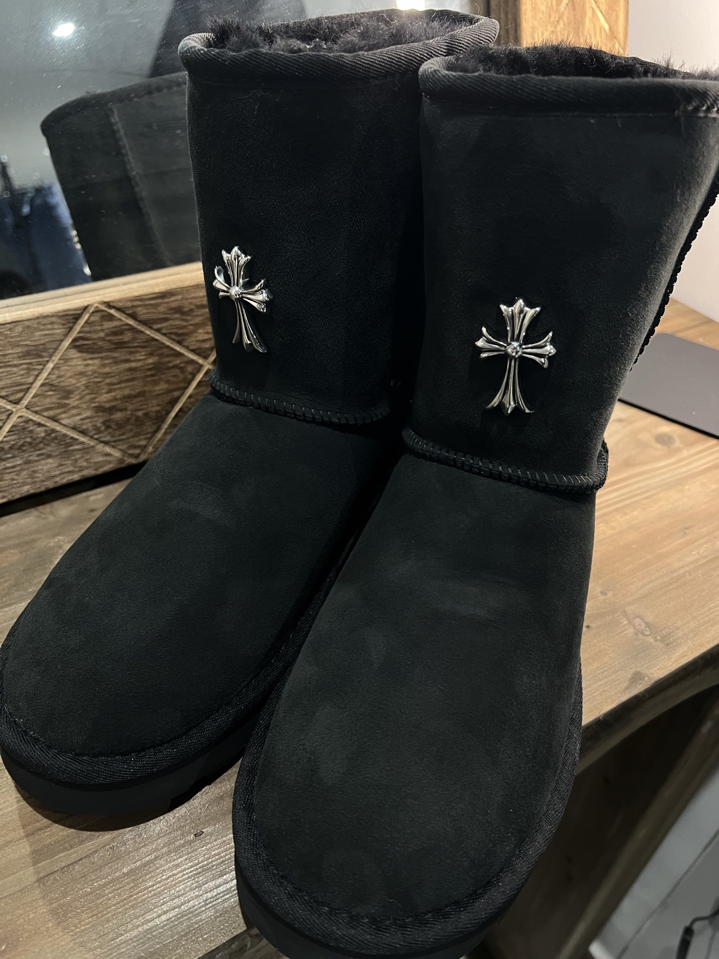 CH  Cross Silver Necklace Black UGG Snow Boots