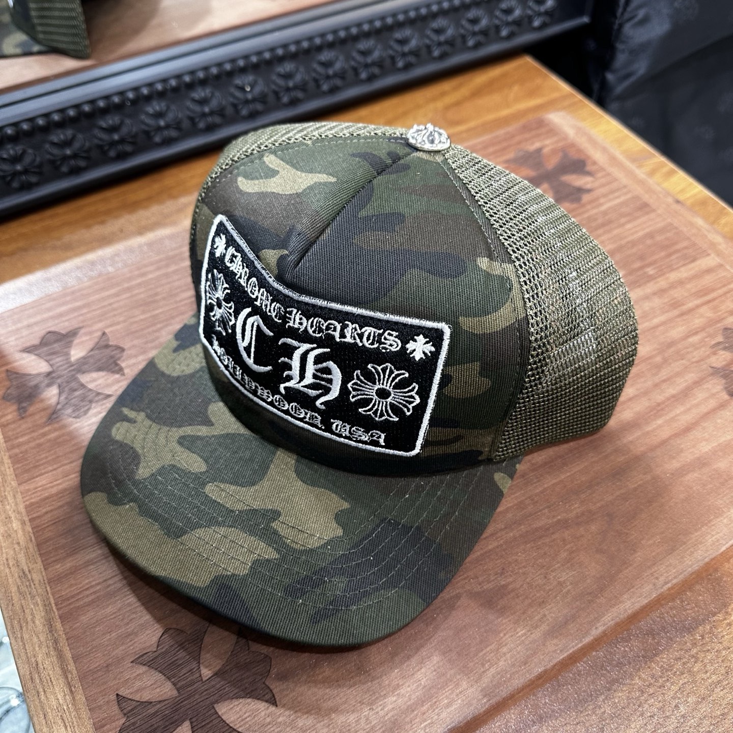 CH camouflage black and white printed baseball cap