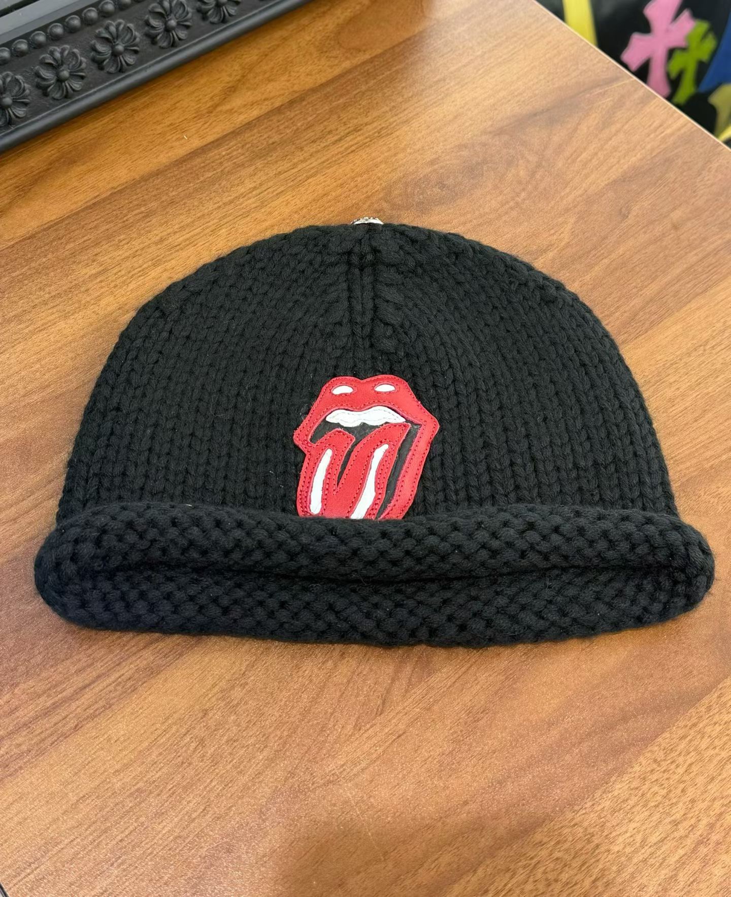 CH Black 100% Goat Hair Knitted Cold Hat.