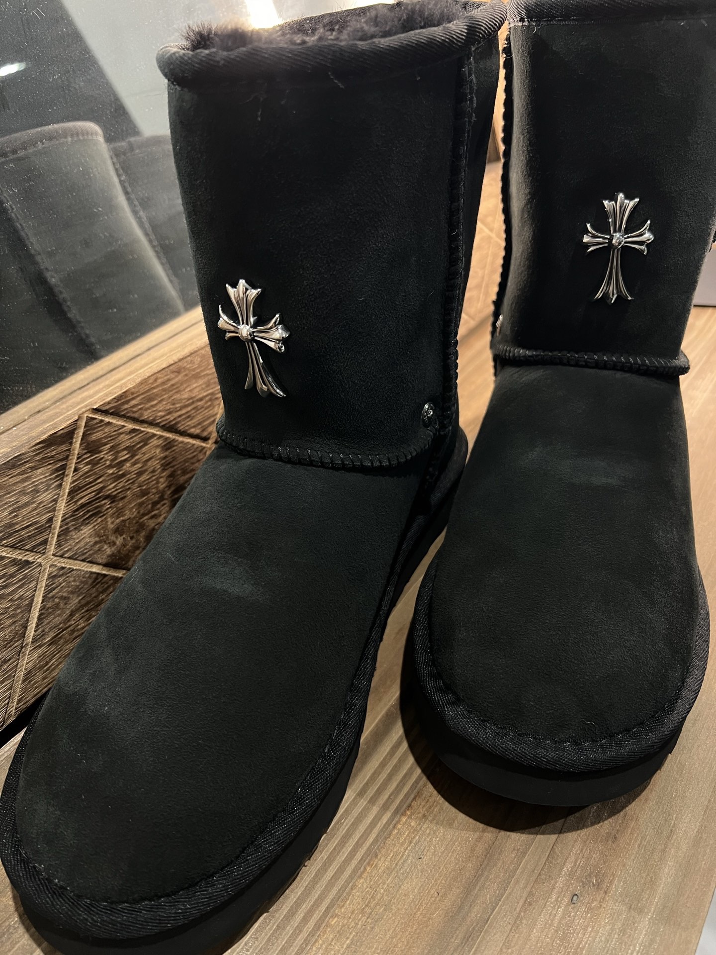 CH  Cross Silver Necklace Black UGG Snow Boots