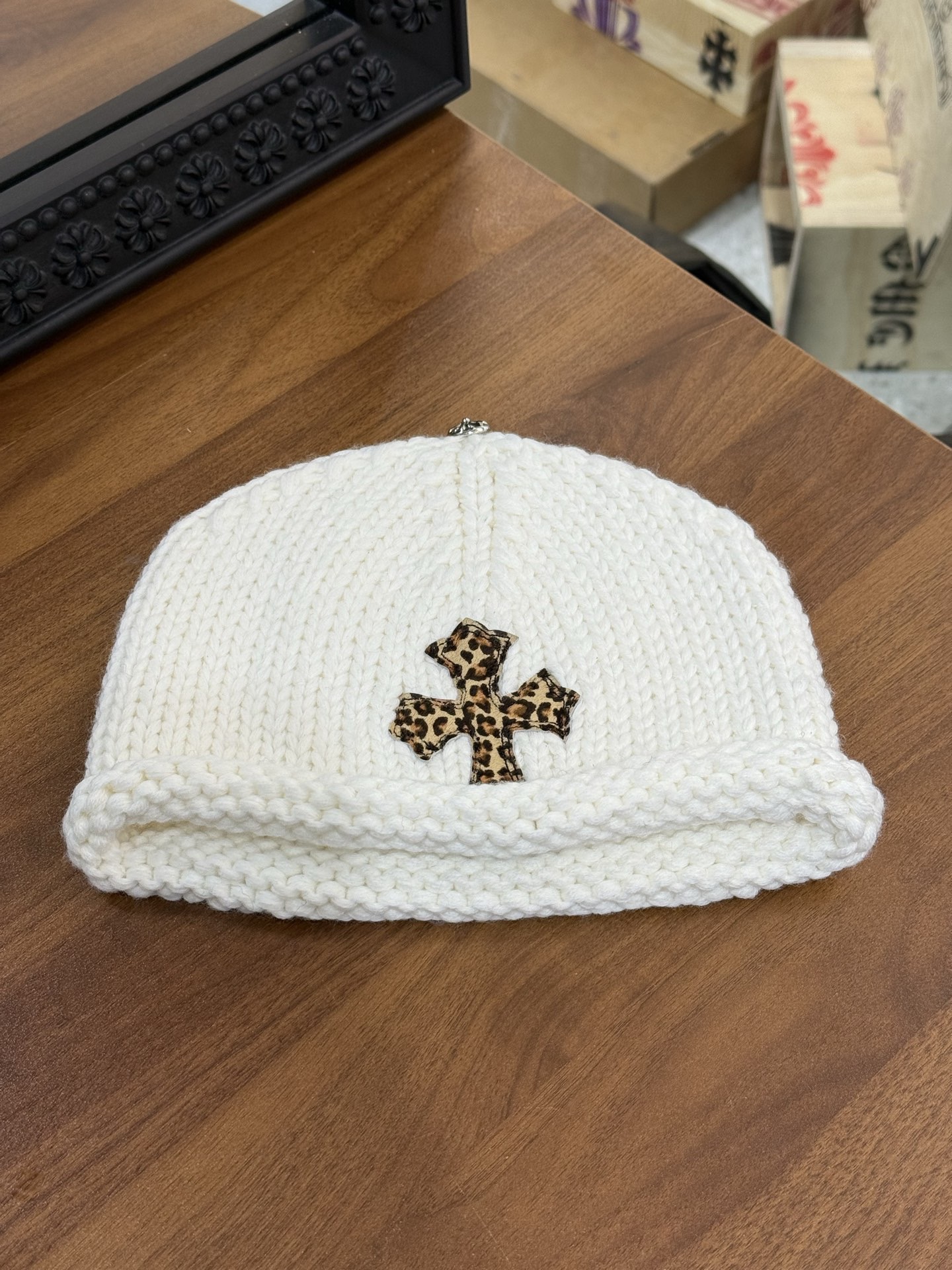 CH White Leopard Print Cross-Striped 100% Cashmere Knitted Cold Hat.