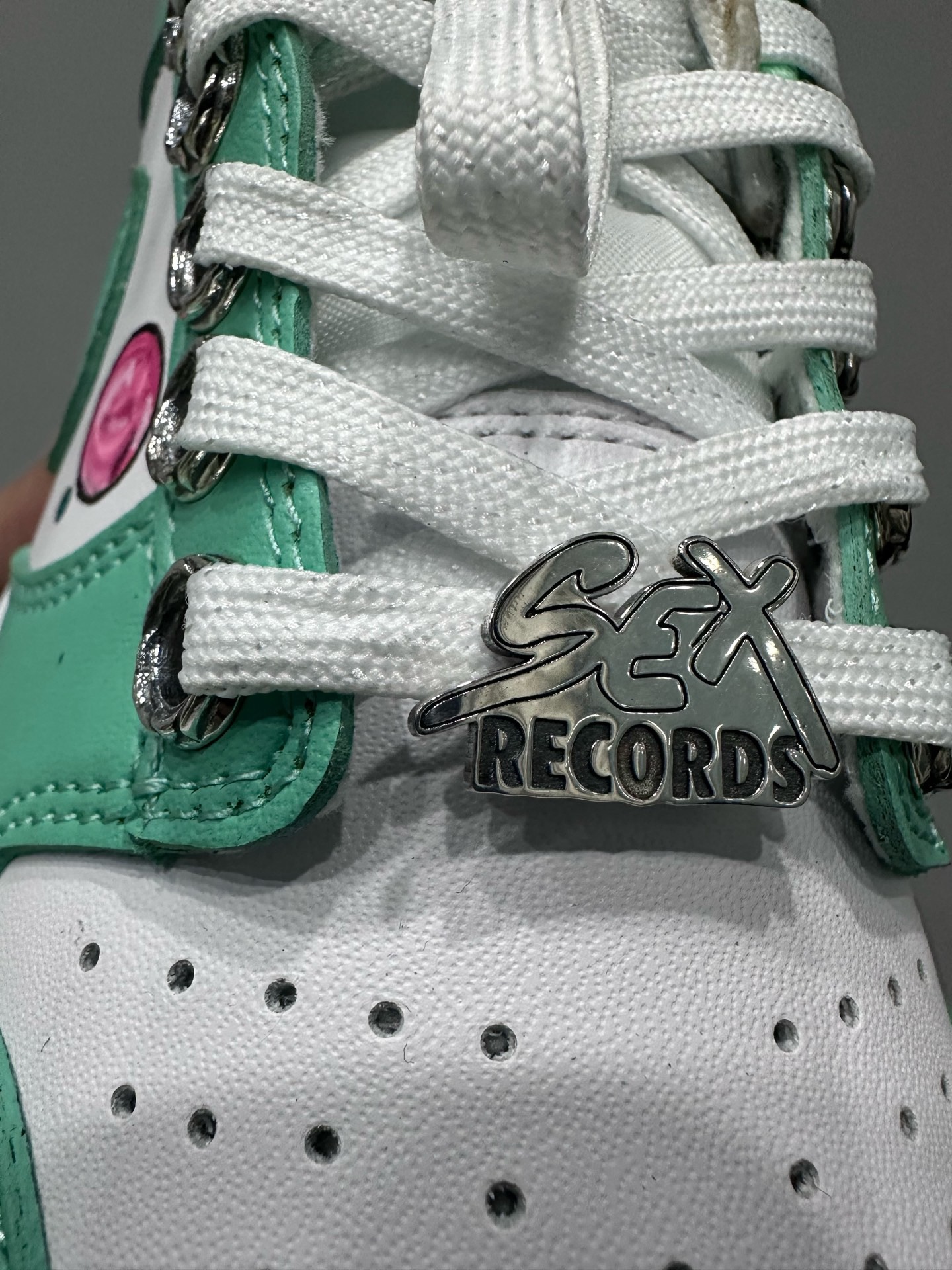 CH x Nike Dunk low x Matty boy - Light green all-hand-painted graffiti low-top sneakers