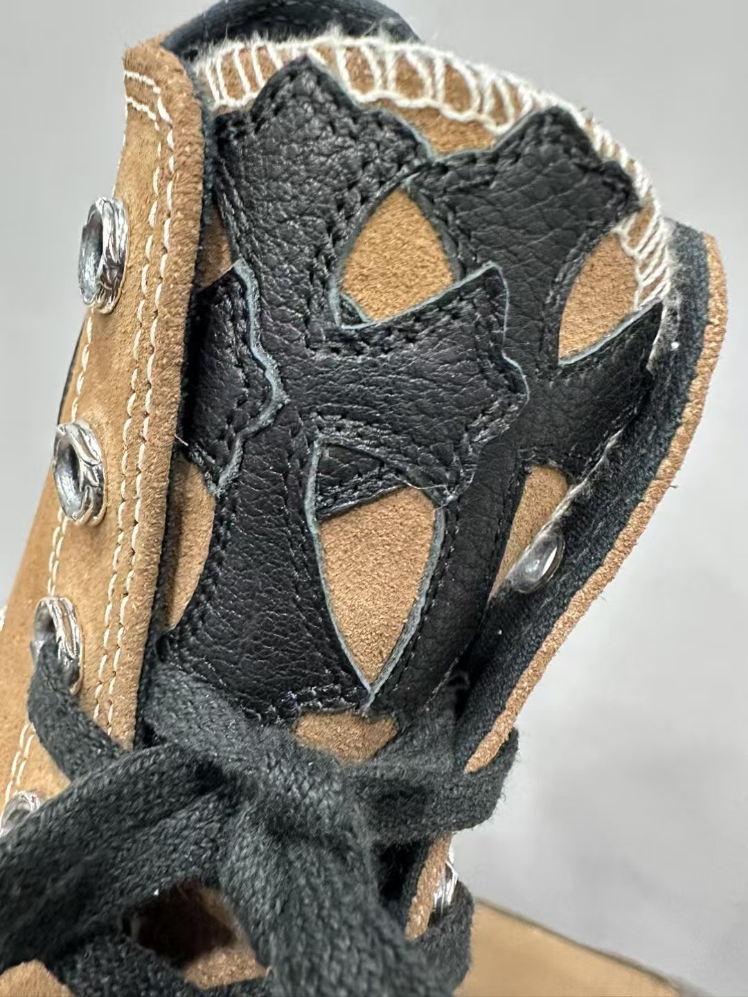 CH chrome hearts* Converse brown suede 1970s