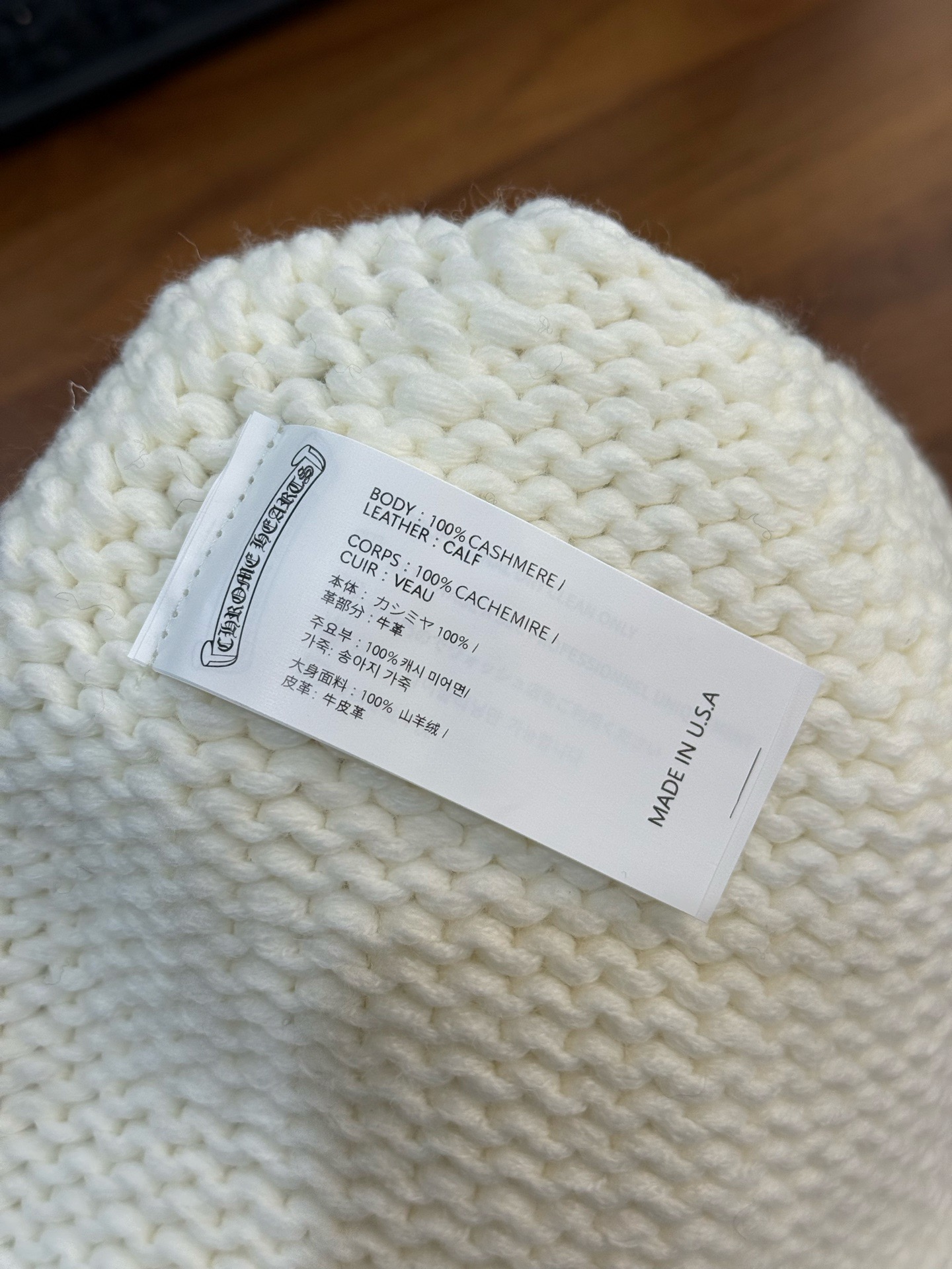 CH White Leather-Trimmed Boy Scout Flower Knitted Cashmere Cold Hat.