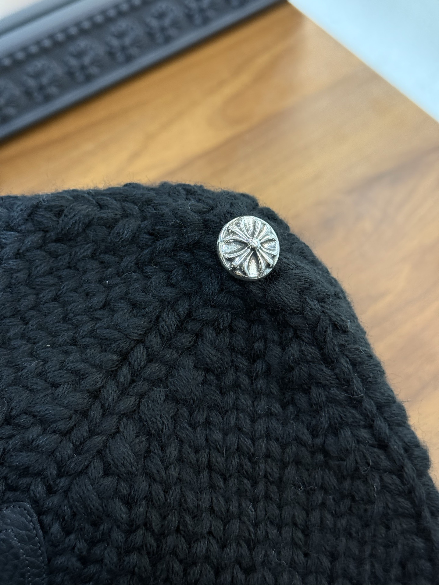 CH Black Leather-Trimmed Children's Plaid Knitted Cashmere Beanie.