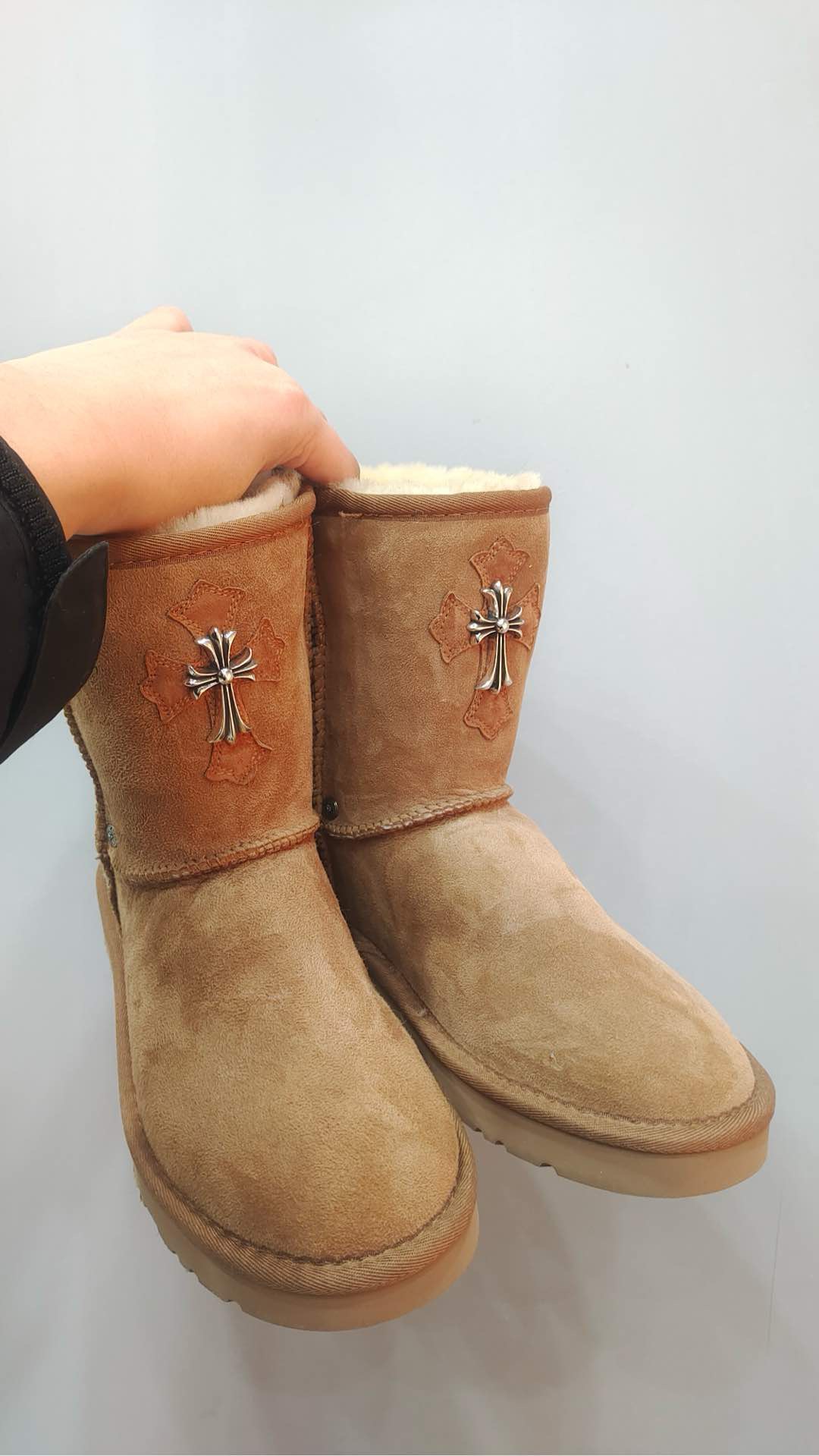 CH x UGG new khaki leather cross-shaped mid-calf snow boots.
