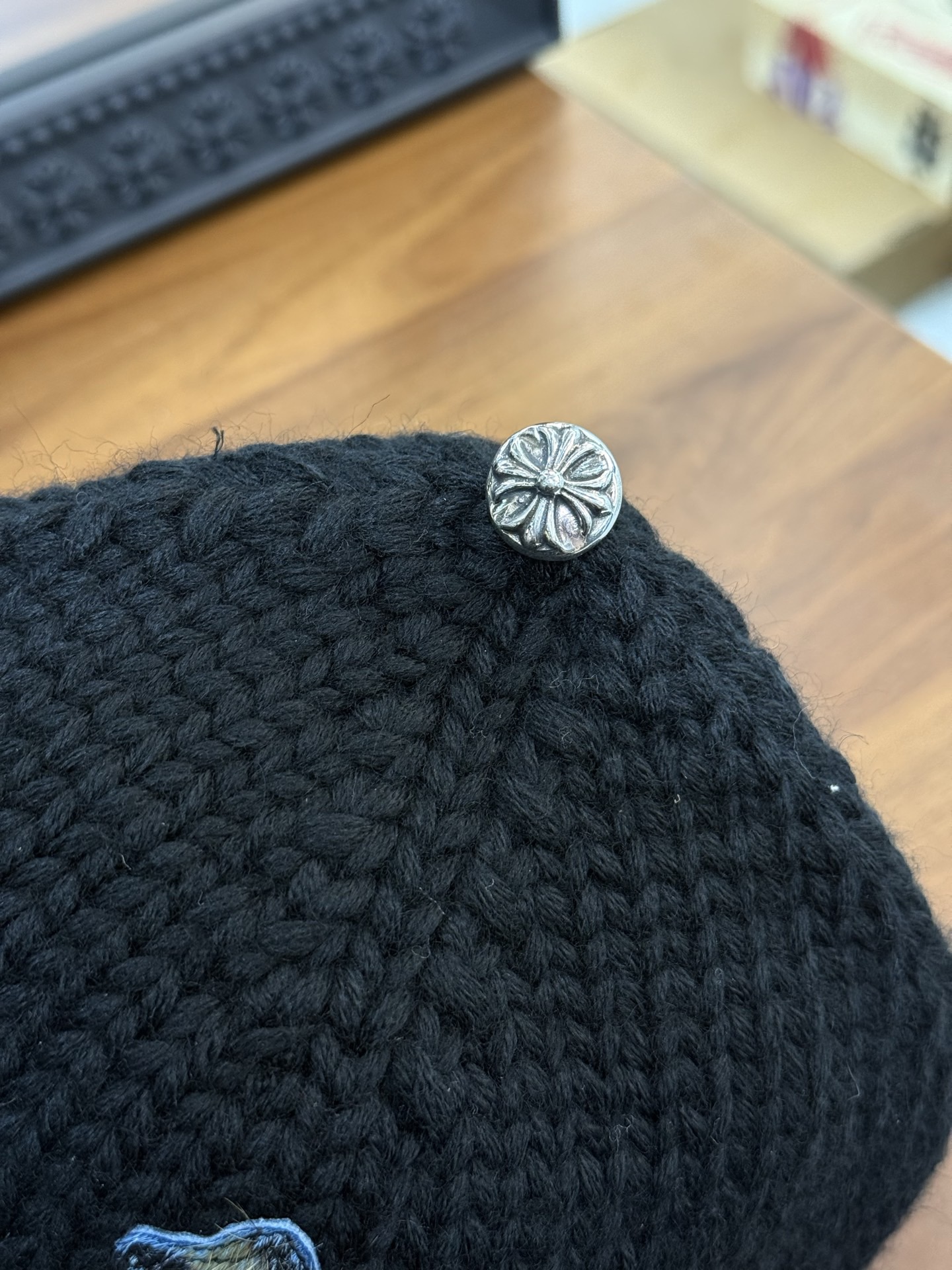 CH Black Blue Camouflage 100% Goat Hair Knitted Cold Hat.