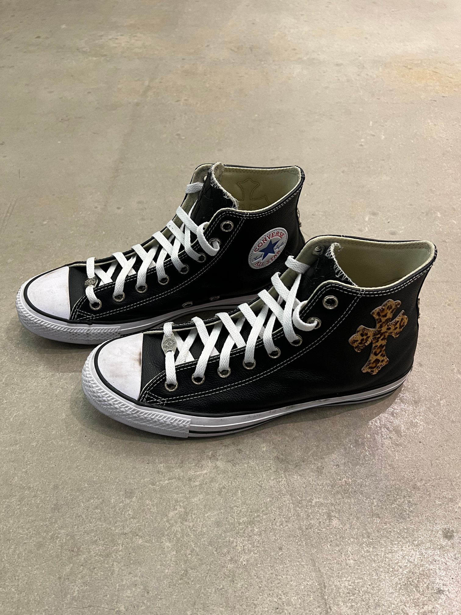 CH Chromehearts × Converse  Sword & Dagger Leather High-Top Converse