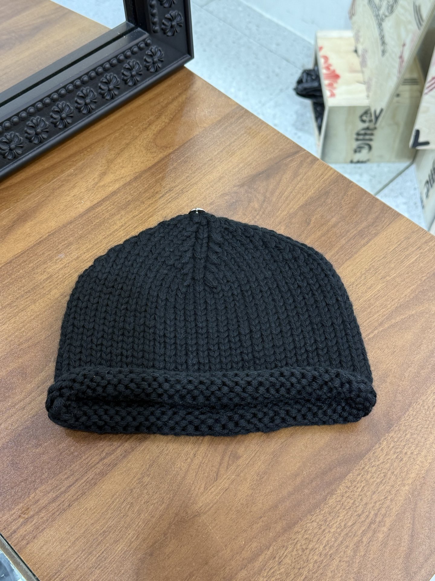 CH Black Leather-Trimmed Children's Plaid Knitted Cashmere Beanie.