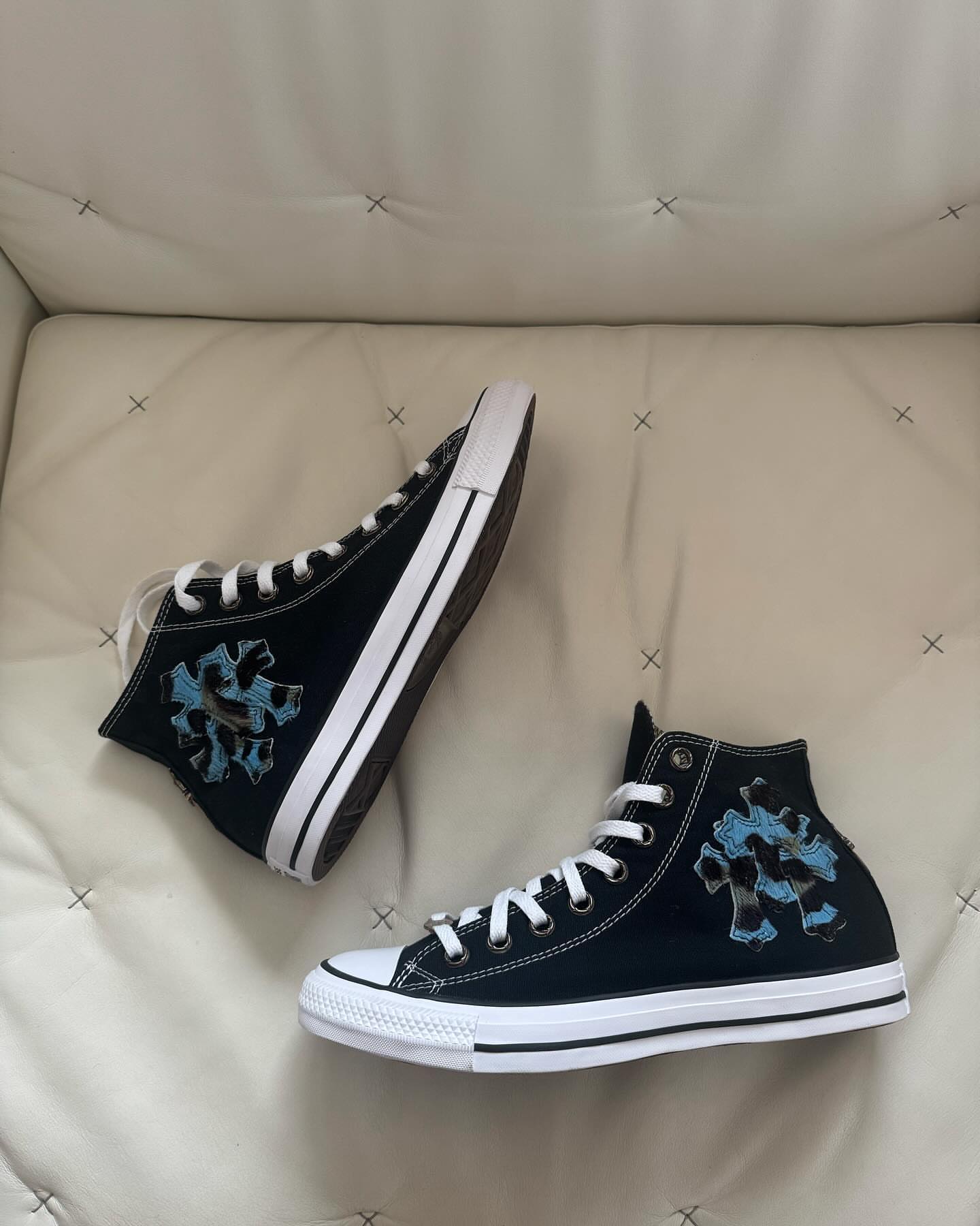 CH chromehearts × Converse Zebra Hair Cross-Panel Leather Sword and Dagger Canvas High-Top Sneakers