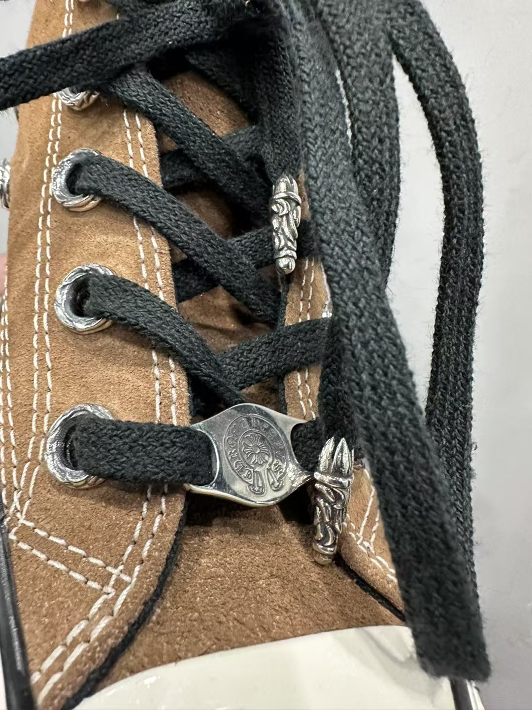 CH chrome hearts* Converse brown suede 1970s