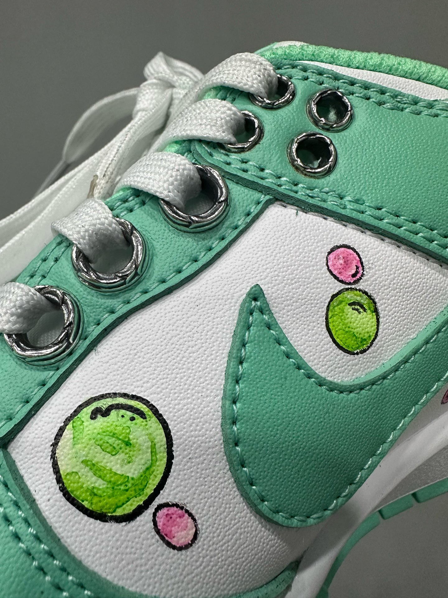 CH x Nike Dunk low x Matty boy - Light green all-hand-painted graffiti low-top sneakers