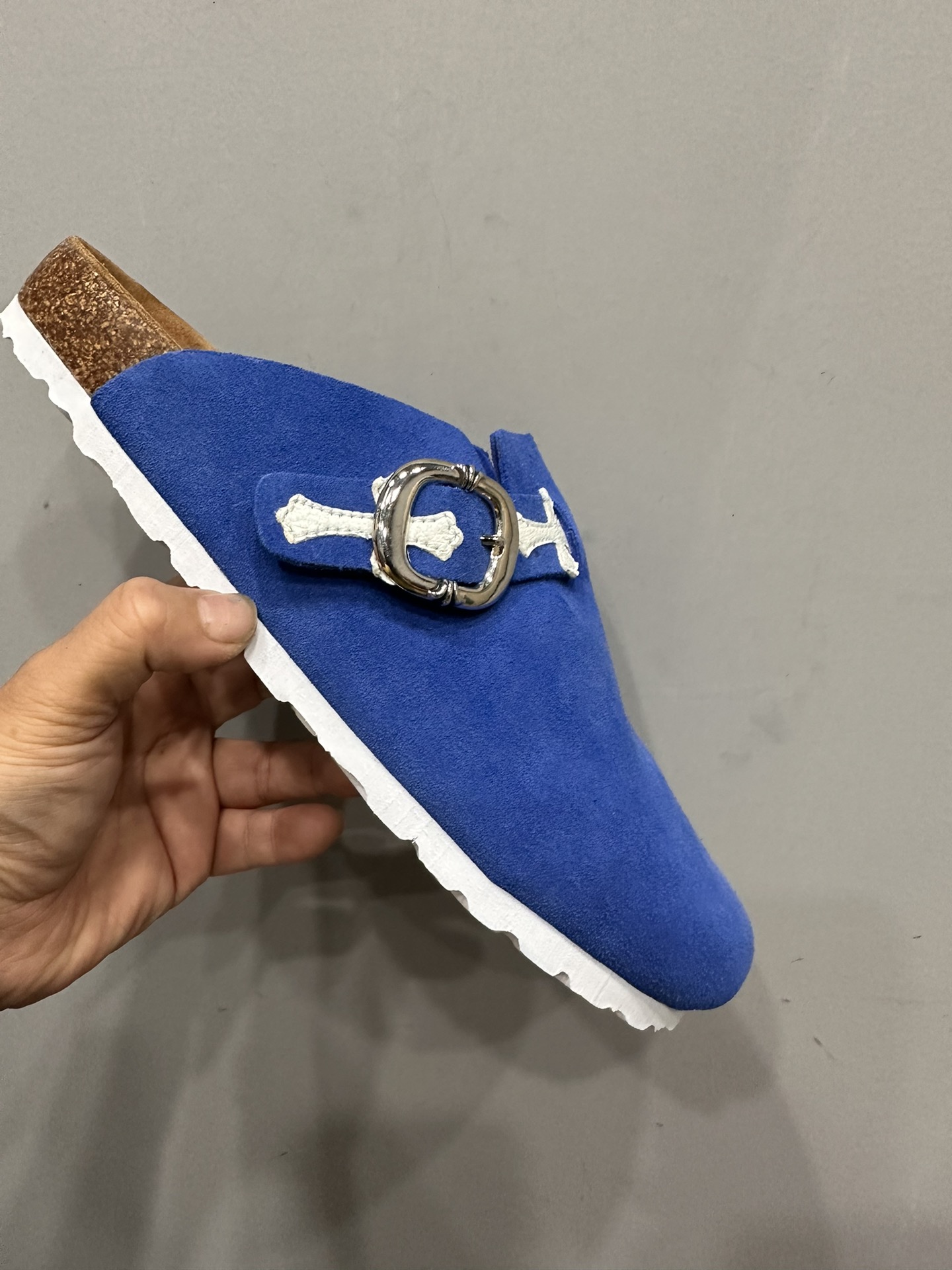 CH Chrome hearts x Birkenstock Klein blue and white cross suede half-toe slippers/sandals.