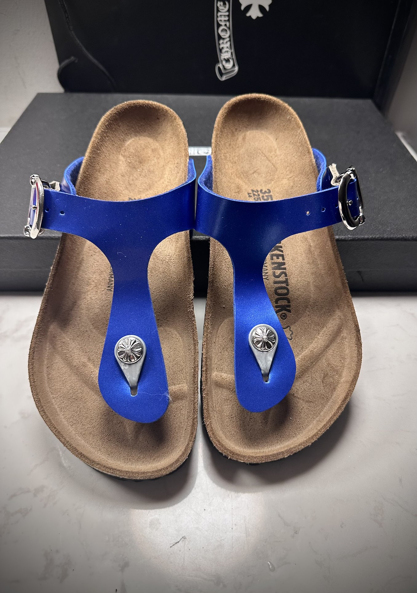 CH Chrome Hearts × Birkenstock PVC flip-flops/beach sandals. Sizes: 36-45 (half sizes available).