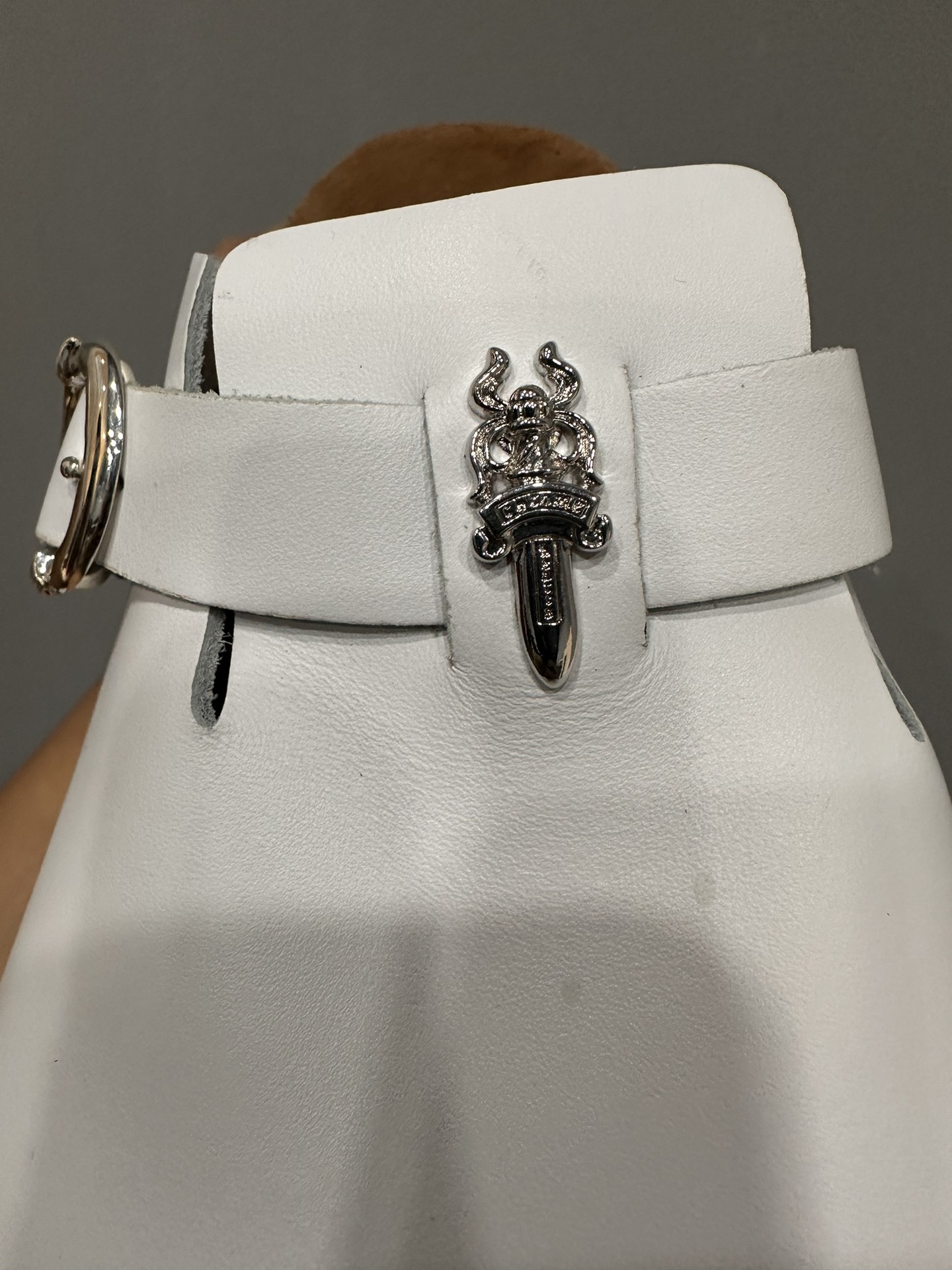 CH Chrome Hearts pure white Nappa leather half-toe slippers/sandals/casual shoes. Sizes: 36-46