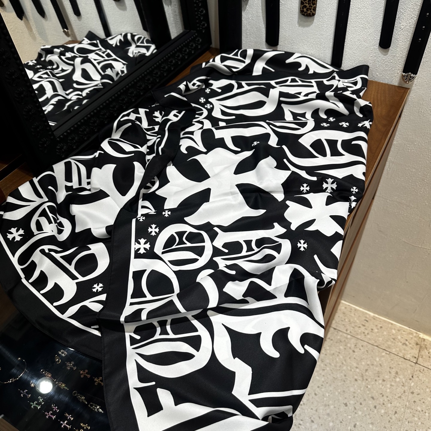 CH Black and White Double-Sided Sanskrit Font