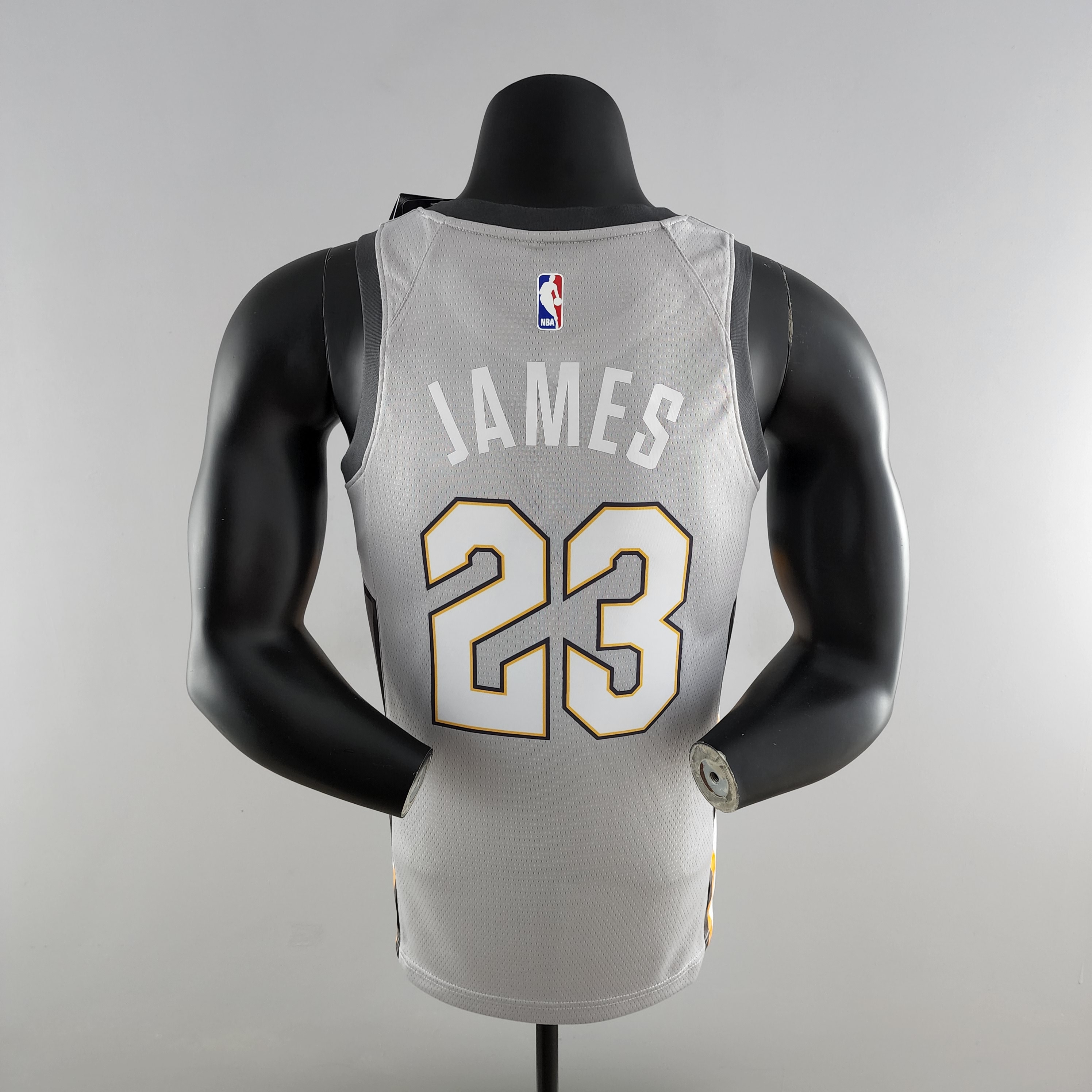 LeBron James Cleveland Cavaliers Grey Swingman Jersey 2018